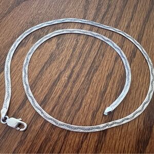 Vintage 18” Sterling Silver 3mm Herringbone Chain Two sided Design